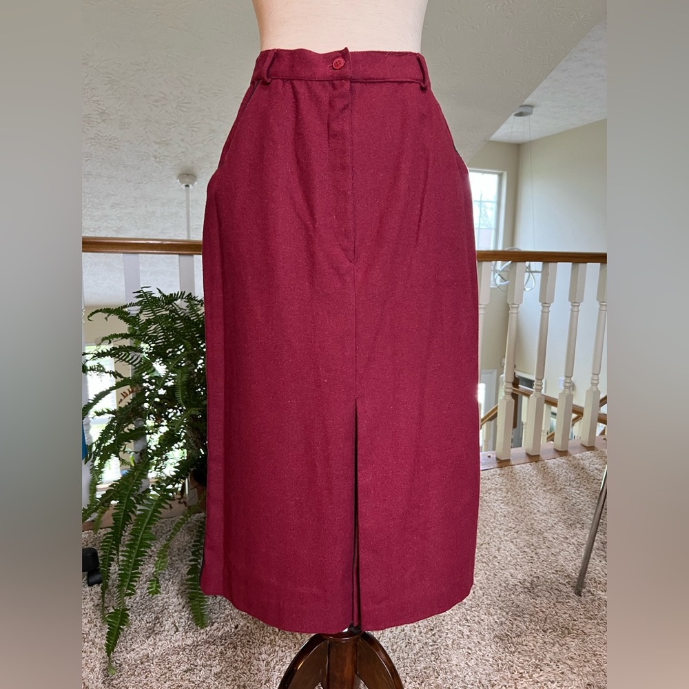 Vintage 1960's Ariel Ltd. Burgundy Wool Blend Skirt Size 4